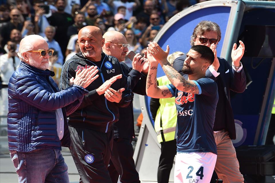 Napoli Genoa 3-0-414