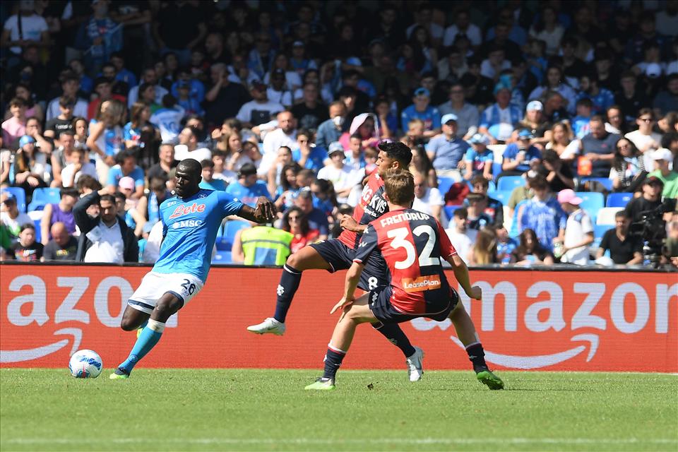 Napoli Genoa 3-0-448