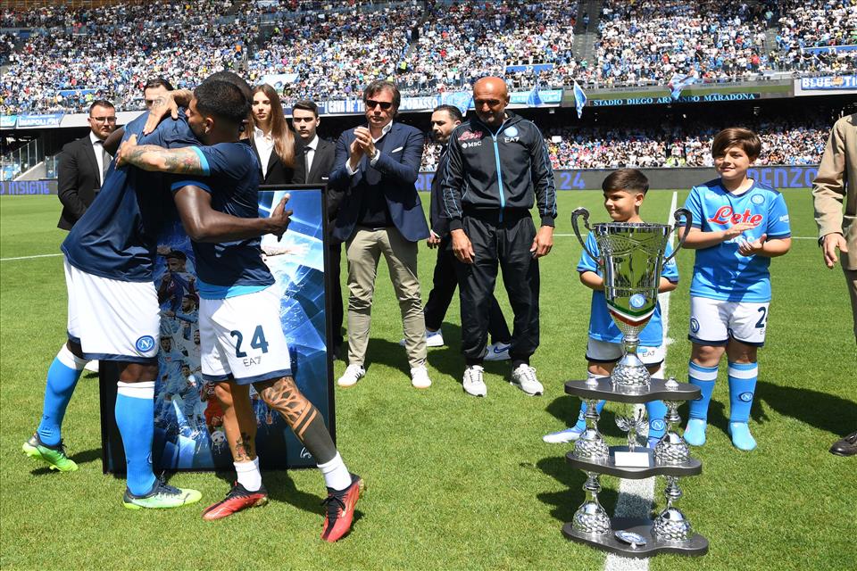 Napoli Genoa 3-0-411