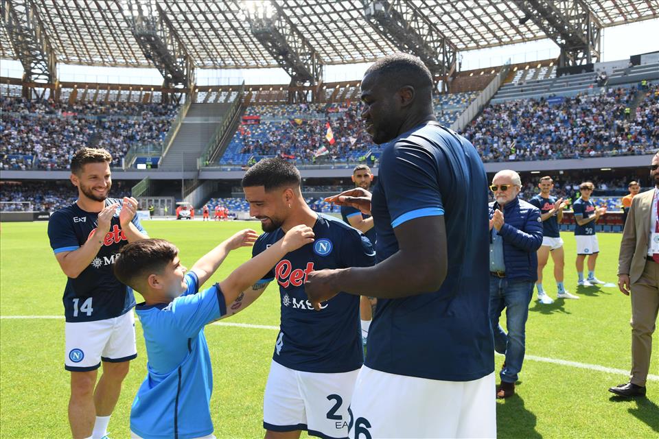 Napoli Genoa 3-0-420