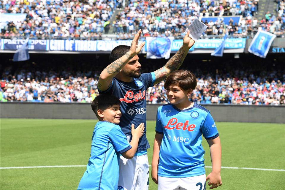 Napoli Genoa 3-0-423