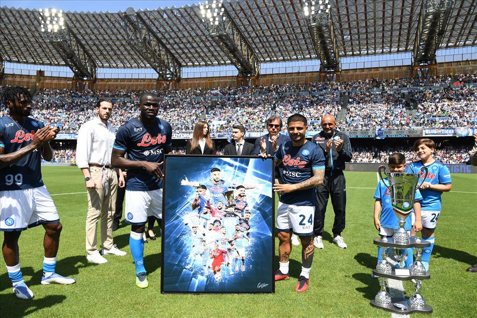 Napoli Genoa 3-0-427