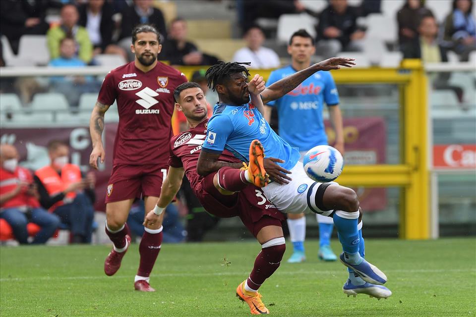 Torino Napoli 0-1-466