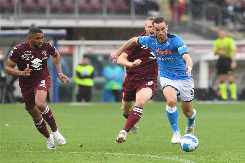 Torino Napoli 0-1-469